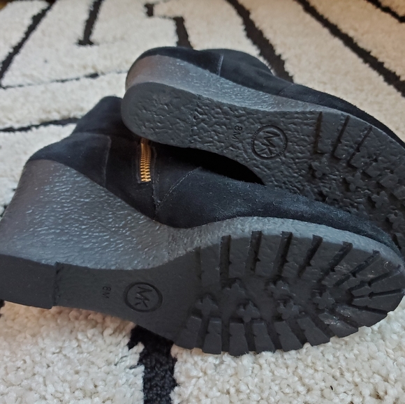 Michael Kors suede boots. - Picture 7 of 7